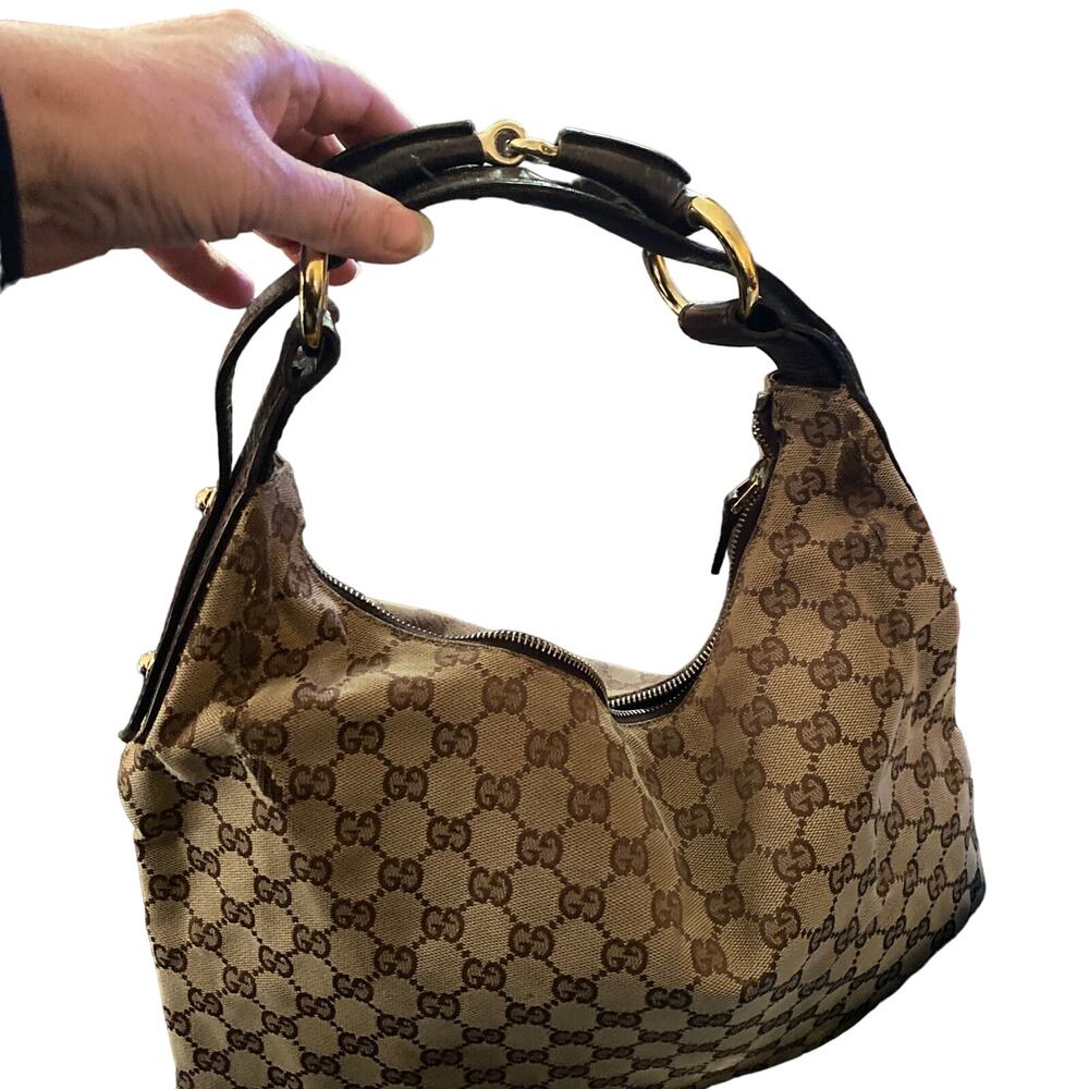 Gucci Women's Jacquard Horsebit Hobo Bag Medium Tan Brown Monogram Handbag